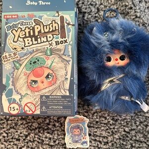 Baby three yeti plush- glittershine frost